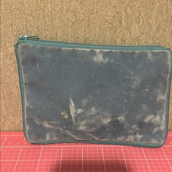 Red and Green Floral Cosmetic Bag with Embroidered Design - Picture 6 of 6